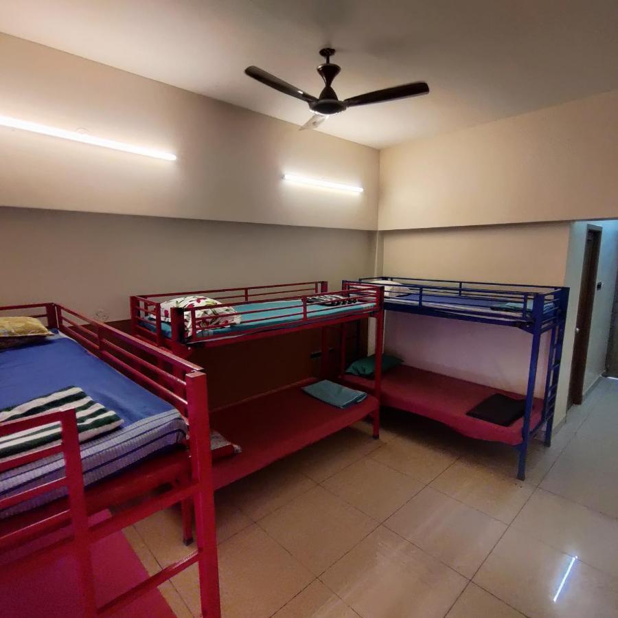 Woodpacker 2.0 Hostel Pondicherry Exterior photo